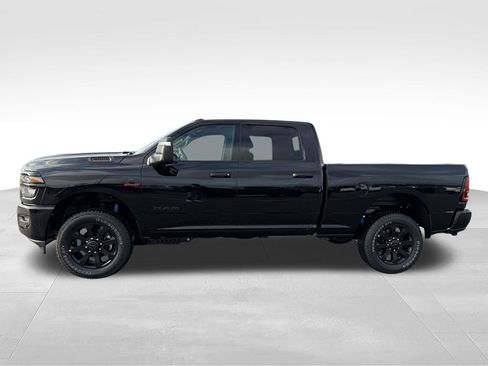New 2026 RAM 2500 Big Horn AWD/4WD image 3