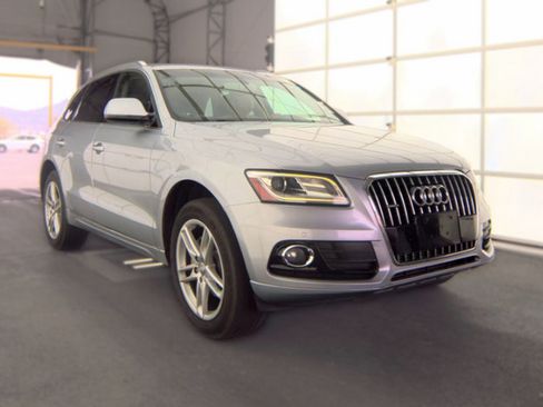 Used 2015 Audi Q5 2.0T Premium Plus w/ Technology Package AWD/4WD image 5