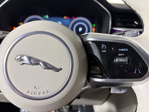 Used 2021 Jaguar F-PACE S AWD/4WD image 22