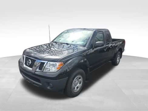 Used 2012 Nissan Frontier S w/ S Preferred Pkg image 3