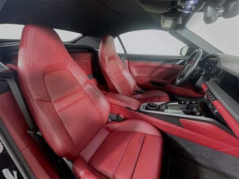 Certified 2020 Porsche 911 Carrera 4S image 29