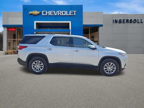 Used 2021 Chevrolet Traverse LT AWD/4WD image 25