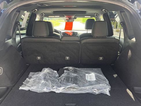 Used 2023 Honda Passport EX-L image 17