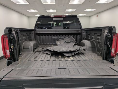 Used 2023 GMC Sierra 1500 SLT w/ SLT Premium Plus Package image 24