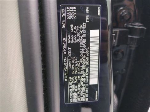 Used 2020 Volvo XC60 T5 Inscription w/ Protection Package image 25