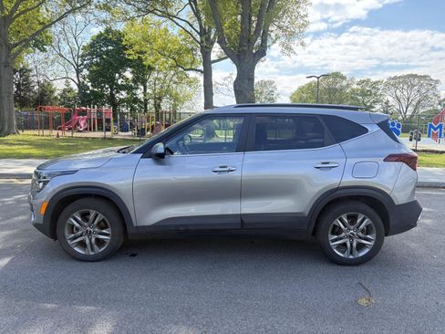 Certified 2022 Kia Seltos S AWD/4WD image 6