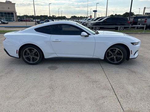 Used 2024 Ford Mustang Coupe RWD image 14