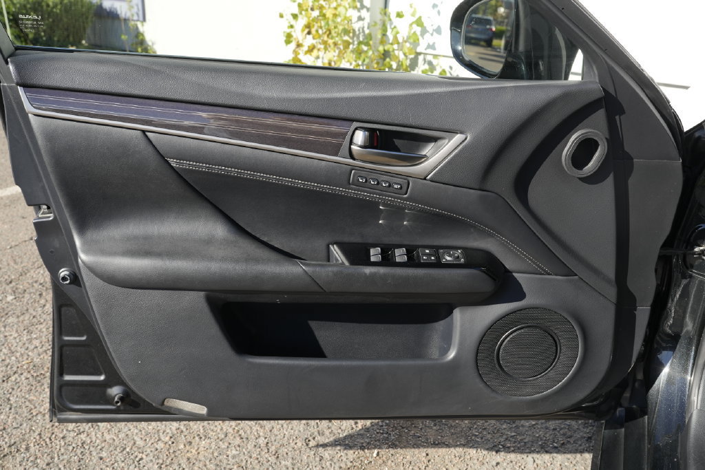 Used 2020 Lexus GS 350 AWD w/ Premium Package image 17