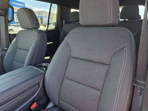 New 2026 Chevrolet Traverse LT w/ Midnight/Sport Edition FWD image 13