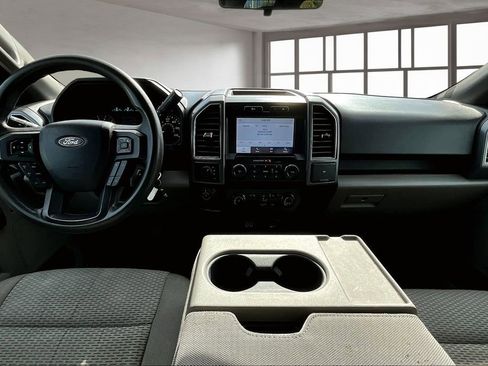 Used 2020 Ford F150 XLT w/ Trailer Tow Package image 17