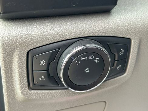 Used 2019 Ford F150 XL w/ Equipment Group 101A Mid RWD image 25