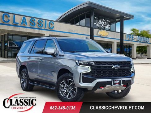 Used 2024 Chevrolet Tahoe Z71 w/ Luxury Package AWD/4WD image 1