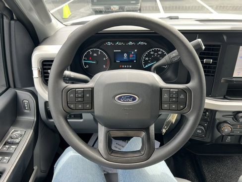 New 2025 Ford F450 XL w/ XL Chrome Package image 25