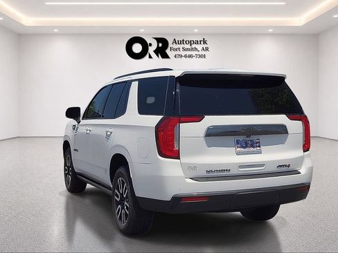 Used 2023 GMC Yukon AT4 w/ AT4 Premium Package AWD/4WD image 4