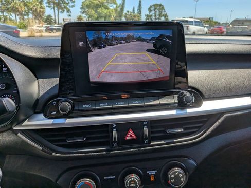 Certified 2024 Kia Forte LXS FWD image 22
