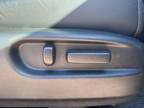 Used 2021 Honda Pilot Special Edition image 12