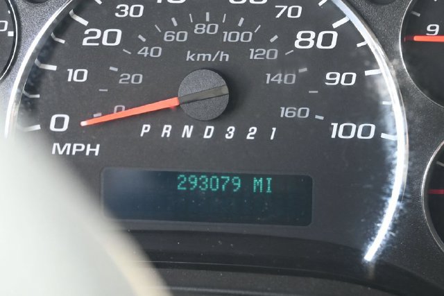 Used 2009 GMC Savana 3500 RWD image 17