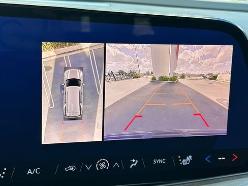 Certified 2025 Chevrolet Tahoe Z71 image 23