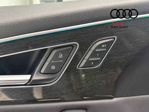 Used 2021 Audi Q8 Premium Plus w/ Premium Plus Package image 27