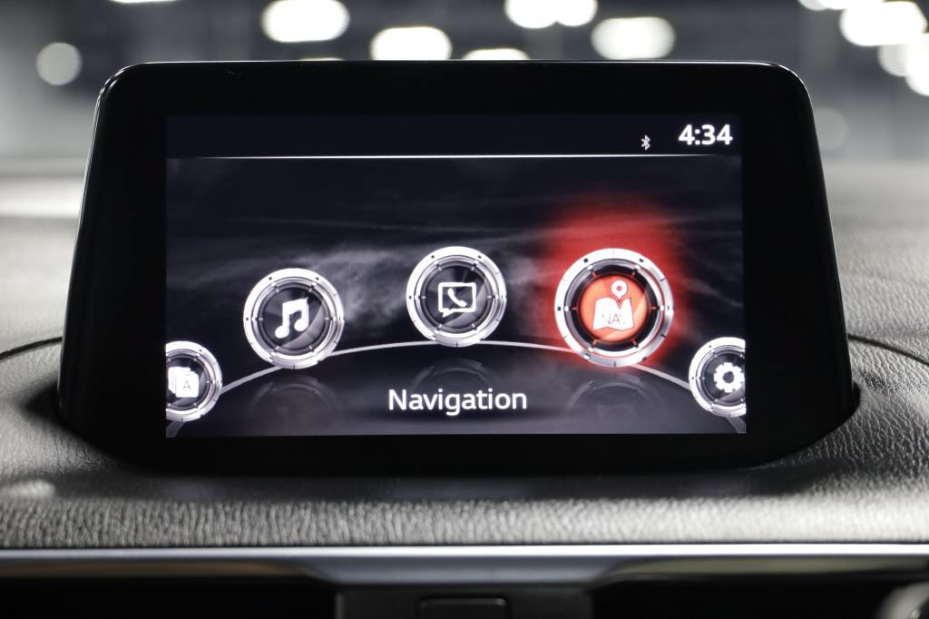Used 2017 MAZDA MAZDA3 Grand Touring w/ Premium Equipment Package FWD image 44