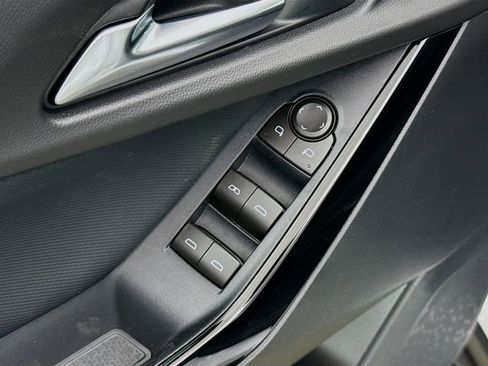 New 2026 Chevrolet Equinox LT image 20