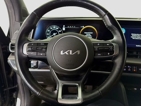 Used 2023 Kia Sportage SX FWD image 13