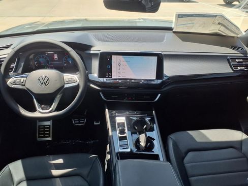 New 2026 Volkswagen Atlas Cross Sport SEL R-Line AWD/4WD image 8
