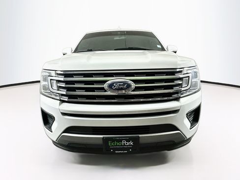Used 2021 Ford Expedition XLT RWD image 2