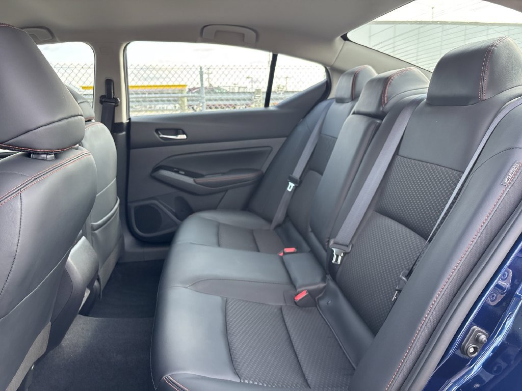 Certified 2024 Nissan Altima 2.5 SR AWD/4WD image 17