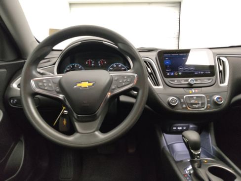 Used 2024 Chevrolet Malibu LS w/ Driver Confidence Package FWD image 22