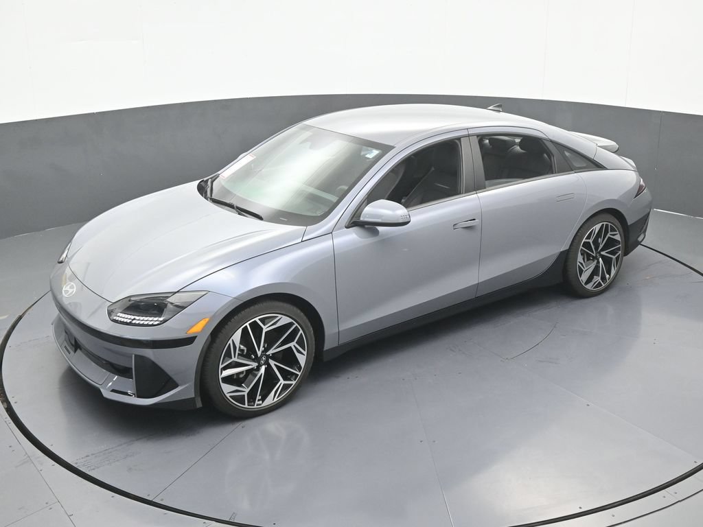 Used 2025 Hyundai Ioniq 6 SEL RWD image 45