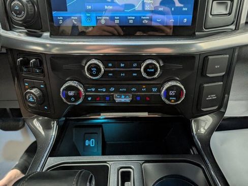 Used 2021 Ford F150 Lariat w/ Equipment Group 502A High AWD/4WD image 27