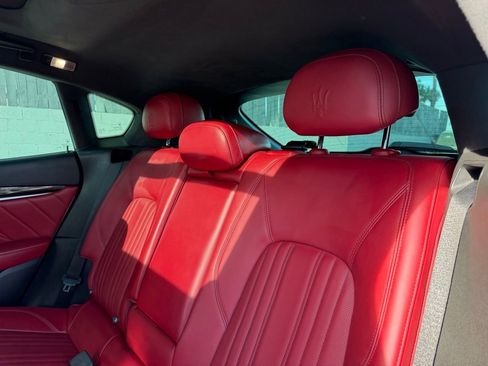 Used 2022 Maserati Levante Modena AWD/4WD image 25