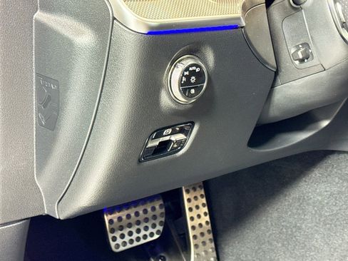 New 2026 Mercedes-Benz C 43 AMG 4MATIC Sedan image 10