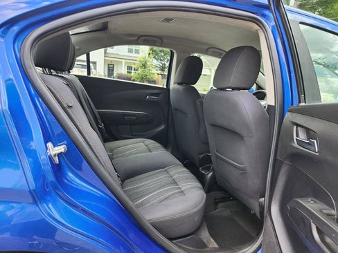 Used 2016 Chevrolet Sonic LT FWD image 6