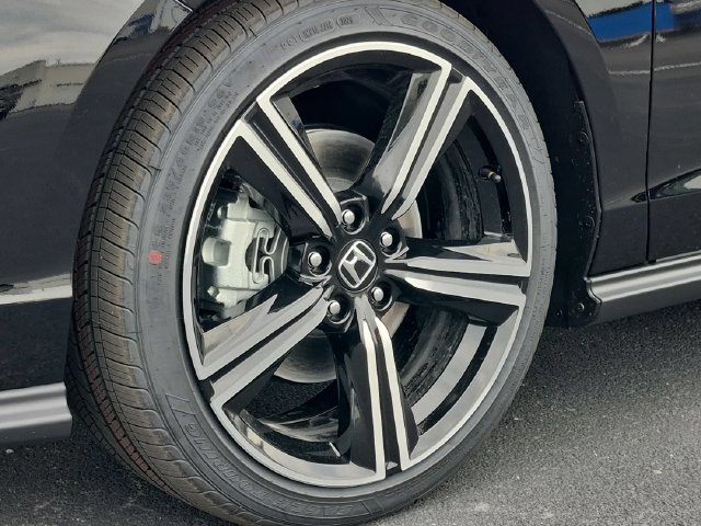 New 2026 Honda Accord Sport image 22