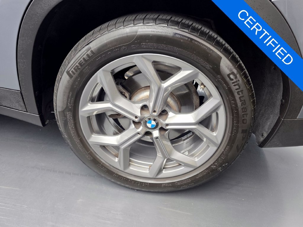 Certified 2024 BMW X3 xDrive30i w/ Premium Package w/ZPA AWD/4WD image 17