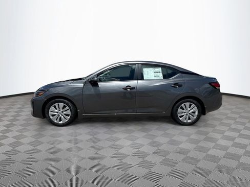 Used 2025 Nissan Sentra S FWD image 7