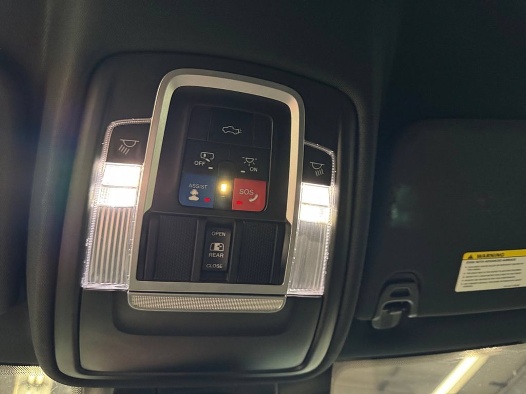 Used 2022 RAM 1500 Laramie w/ Sport Appearance Package AWD/4WD image 22