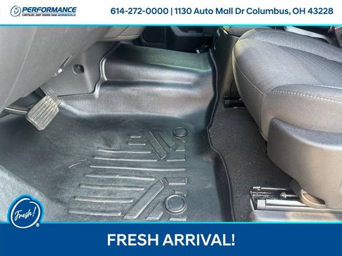 Used 2024 Chevrolet Silverado 1500 Custom Trail Boss AWD/4WD image 16