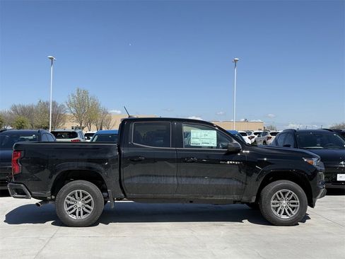 New 2026 Chevrolet Colorado LT w/ Advanced Trailering Package image 3