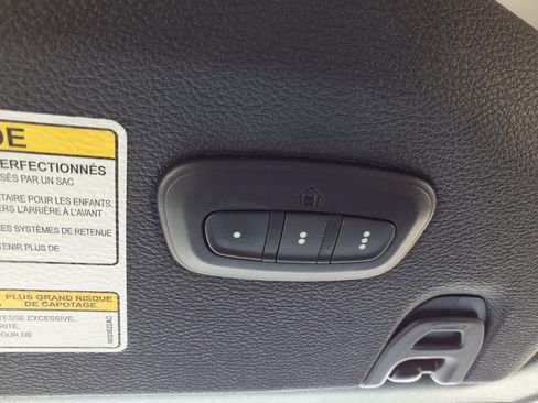 Certified 2020 Jeep Wrangler Sport AWD/4WD image 16