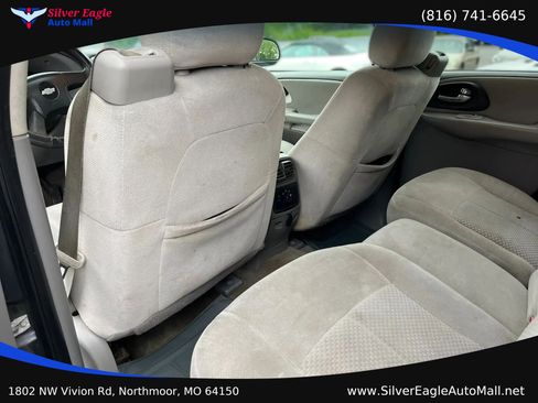 Used 2007 Chevrolet TrailBlazer LS w/ LS Preferred Equipment Group RWD image 6
