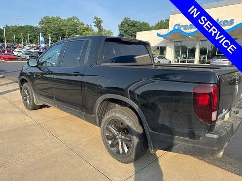 Used 2023 Honda Ridgeline Sport image 6