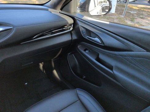 Used 2025 Buick Envista Sport Touring FWD image 16
