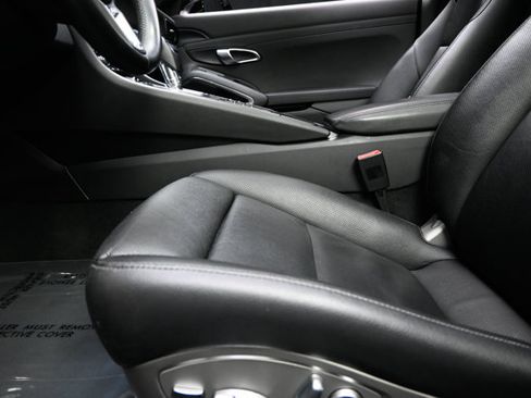 Used 2019 Porsche 911 Carrera RWD image 50