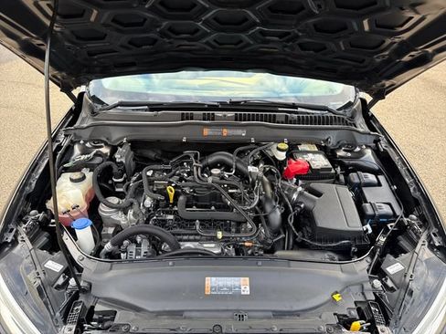 Used 2019 Ford Fusion SEL FWD image 27