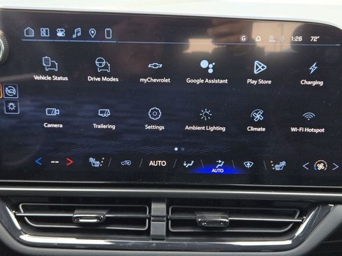 New 2026 Chevrolet Equinox EV RS FWD image 8