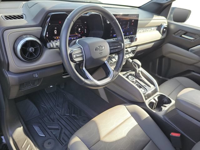 Used 2026 Chevrolet Colorado ZR2 w/ Technology Package AWD/4WD image 6