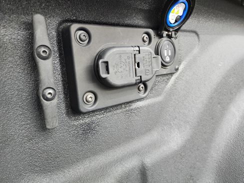 Used 2021 RAM 2500 Laramie image 34